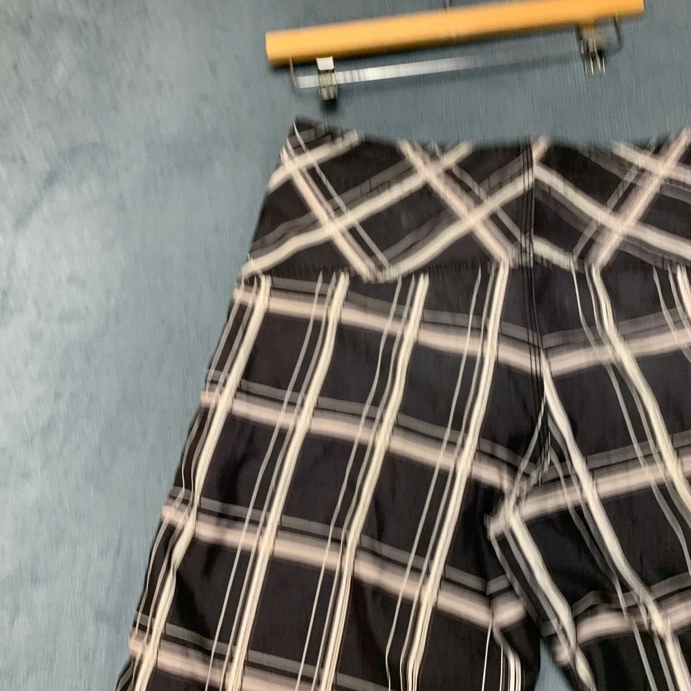 Hurley Board Shorts Mens 36W Black Plaid Comfort Cargo Pockets Logo Surfing